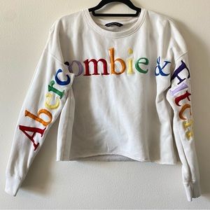 Abercrombie & Fitch Cropped Crewneck